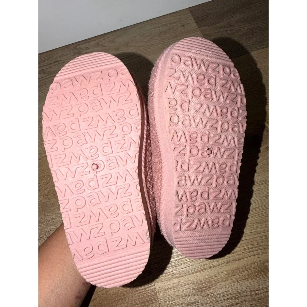 Girl cozy slippers 9/10